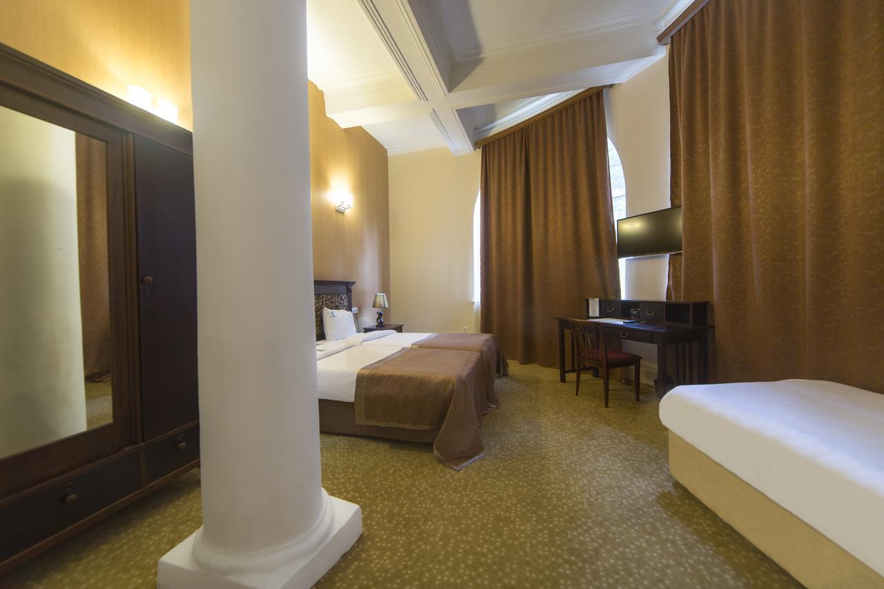 Legends Tskaltubo Spa Resort エクステリア 写真